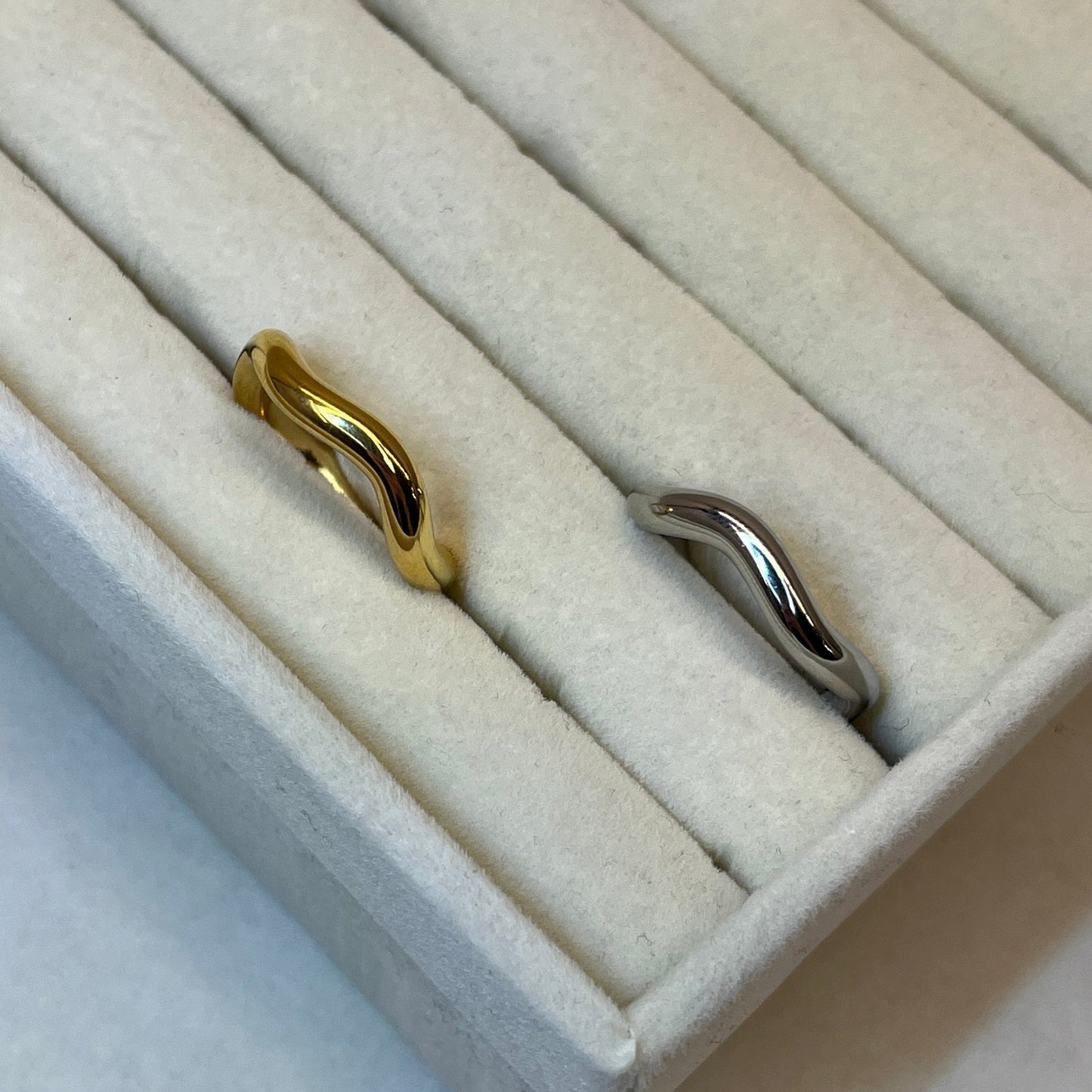 Wave Ring