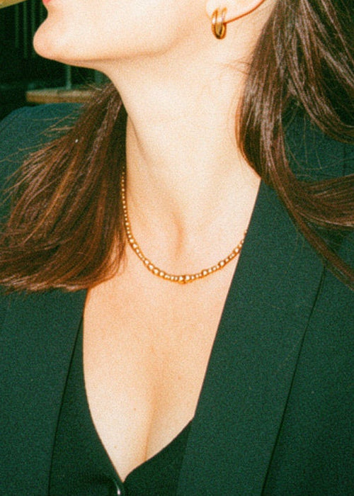 Halsband