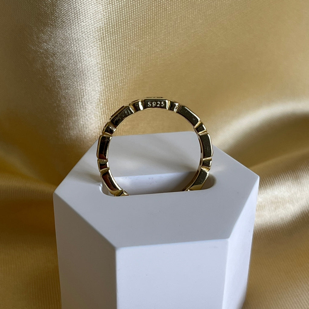 Crystal Edge Ring