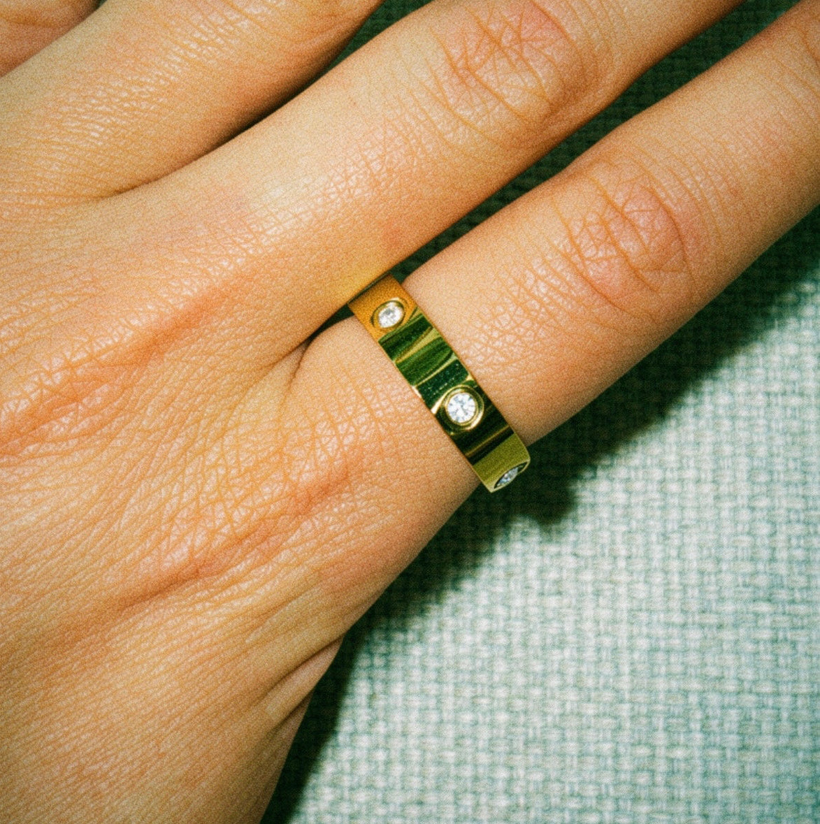 Nox Ring