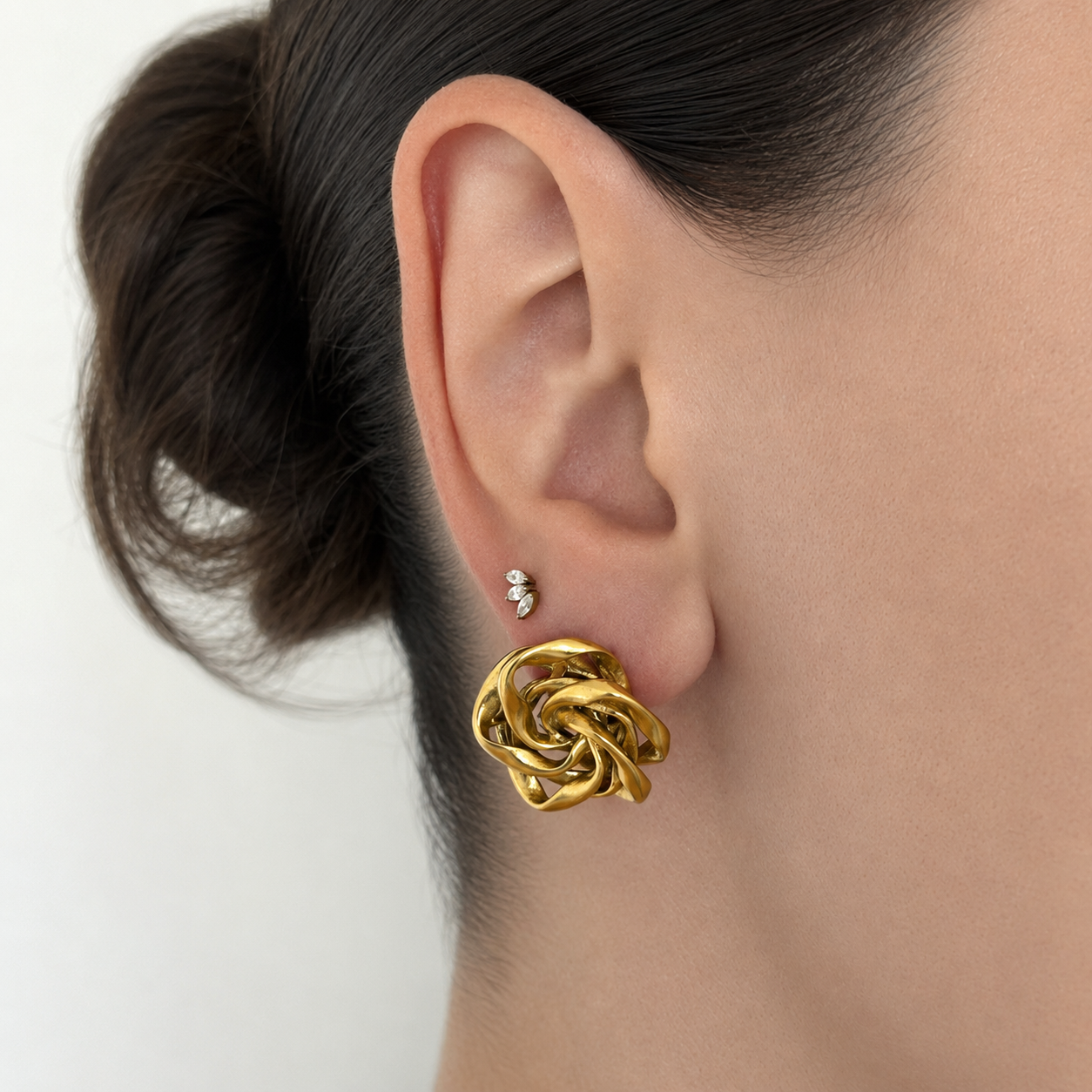 Rosette Studs