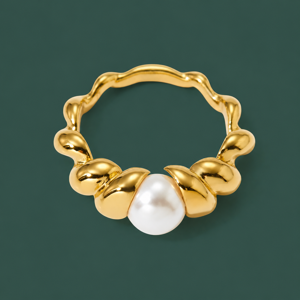 Pearl Coil Ring