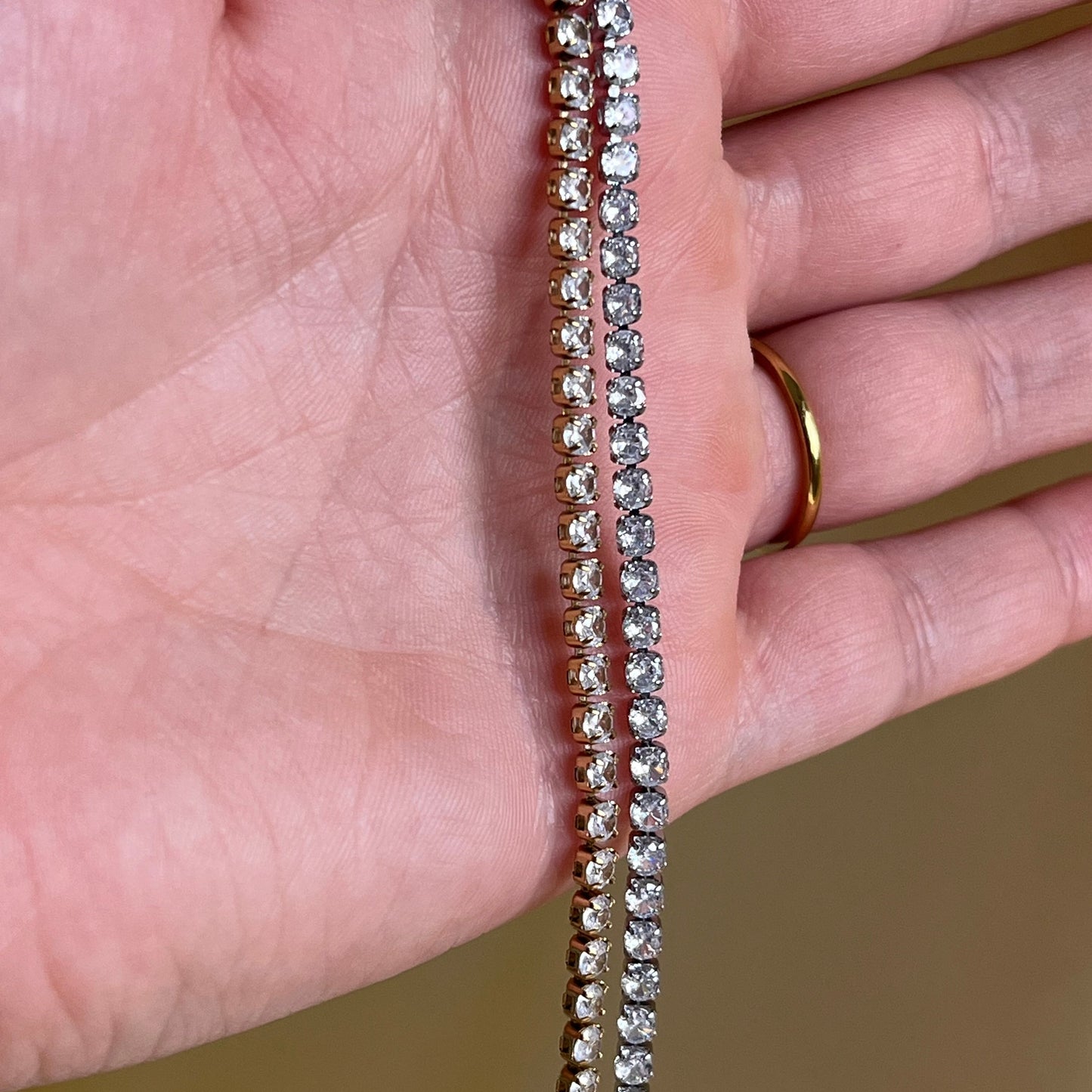 Aura tennis bracelet