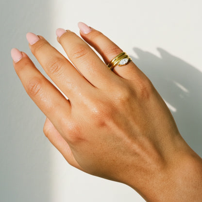 Baddie ring