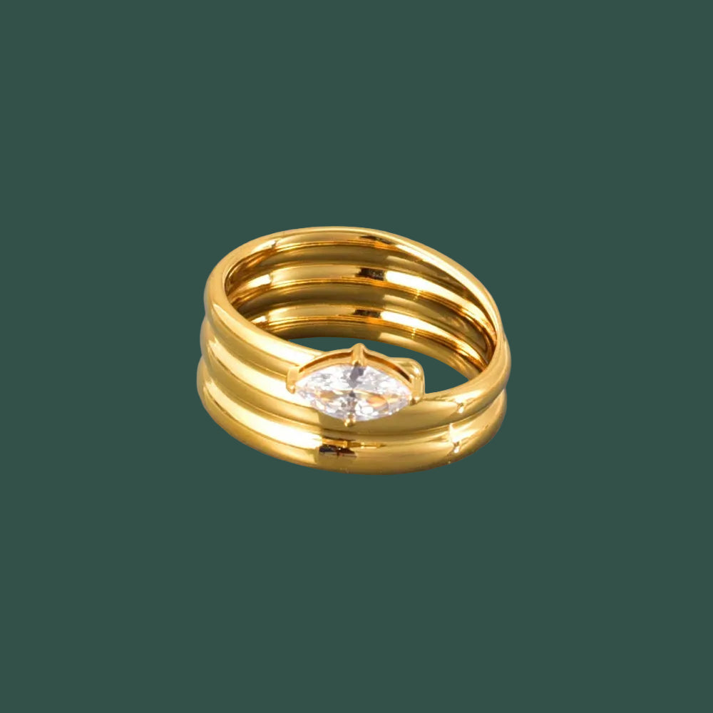 Baddie ring