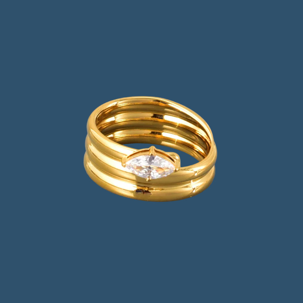 Baddie ring