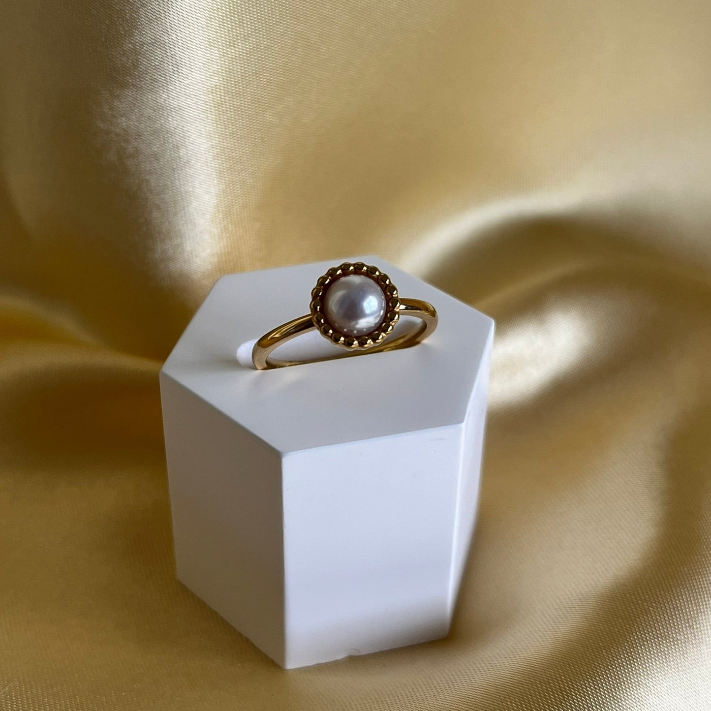 Daisy Ring