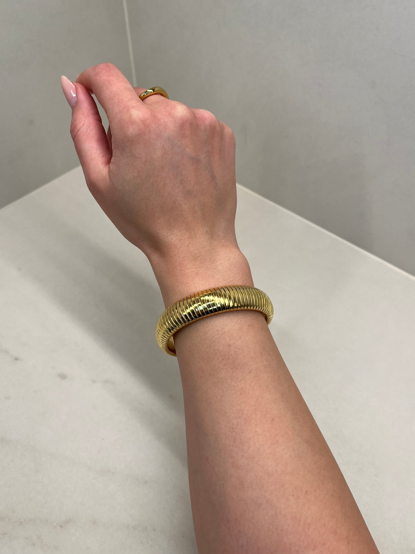 Snake wrap