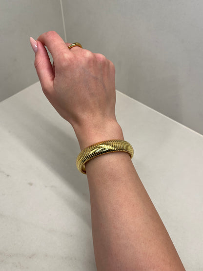 Snake wrap